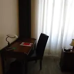 Am Ratshof 3* Halle (Saale)