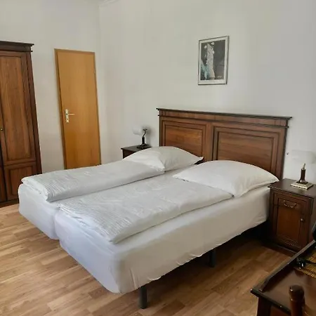 فندق Am Ratshof Halle (Saale)