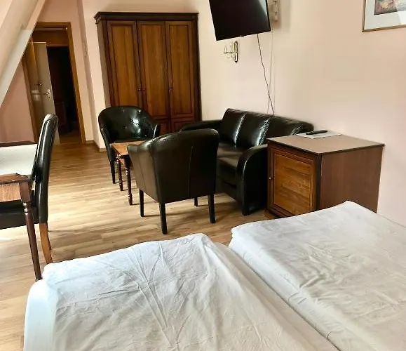 Bed & Breakfast Hotel-pension Am Ratshof Halle (Saale)