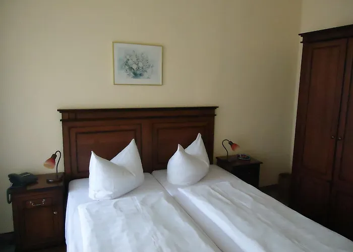 Bed & Breakfast Hotel-pension Am Ratshof Halle (Saale)